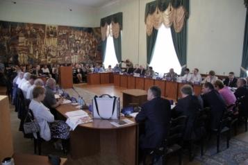 По решению городских депутатов Игорь Чередниченко продолжит работу на посту Главы Администрации Пскова