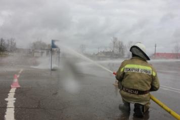 В Пскове прошел пожарный биатлон